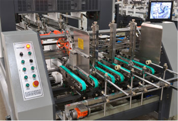 adjusting a servo-driven folder-gluer HMI panel